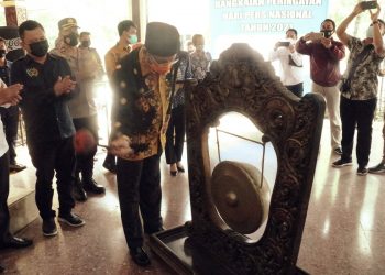Plt Bupati Indramayu Minta Pers Harus Kreatif dan Profesional 