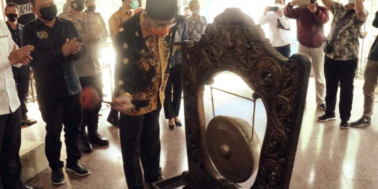 Plt Bupati Indramayu Minta Pers Harus Kreatif dan Profesional 