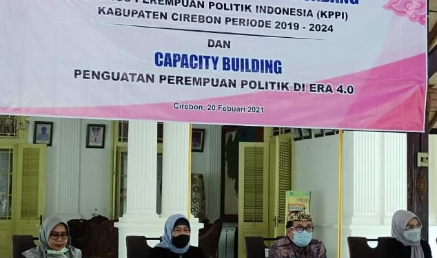BUPATI CIREBON MENDUKUNG PEREMPUAN KABUPATEN CIREBON DALAM BERPOLITIK DAN PEREMPUAN UNTUK BERJUANG DALAM BIDANGNYA MASING MASING.