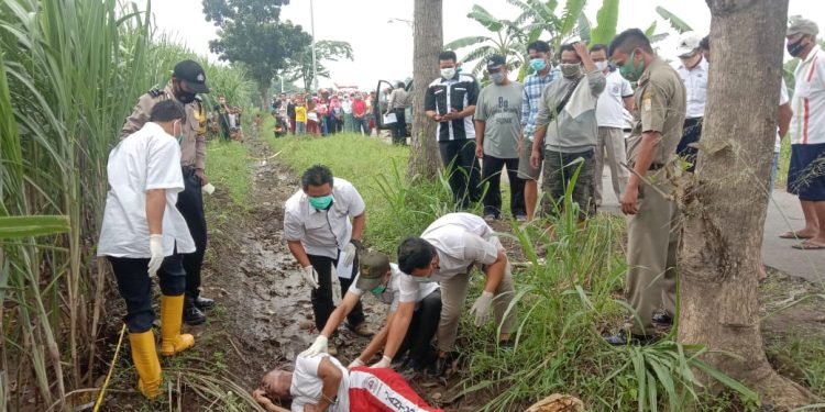 Diduga Serangan Jantung, Warga Kaligawe Wetan Meninggal Tergeletak di Pinggir Jalan