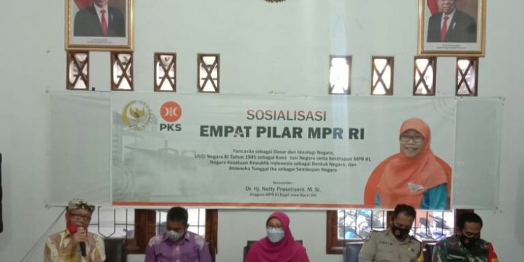Kuwu Desa Sindangjawa : Sosialisasi 4 Pilar Kebangsaan Sangat Bermanfaat Bagi Masyarakat Sebagai Pandangan Hidup Dan Perekat Bangsa