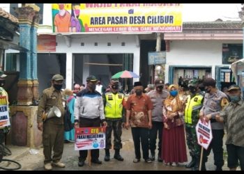 Operasi Yustiti Prokes   dan Pembagian Masker di Paguyangan