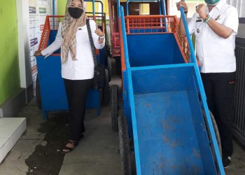 Pemdes Tegalkarang Siapkan Gerobak Pengangkut Sampah