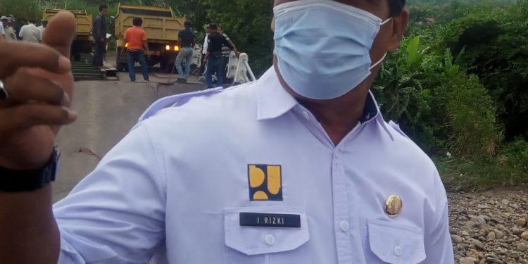 Pemkab Cirebon melalui DPUPR Gelontorkan Dana Rp 1,7 Miliar Pembangunan Fisik Jembatan Cicurug 