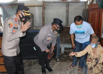 Polres Cirebon Kota Perbaiki Rumah Warga Tidak Mampu