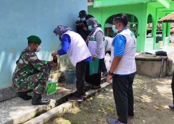 Dinkes Bojonegoro Uji Kualitas Air Bersih di Lokasi TMMD Reguler