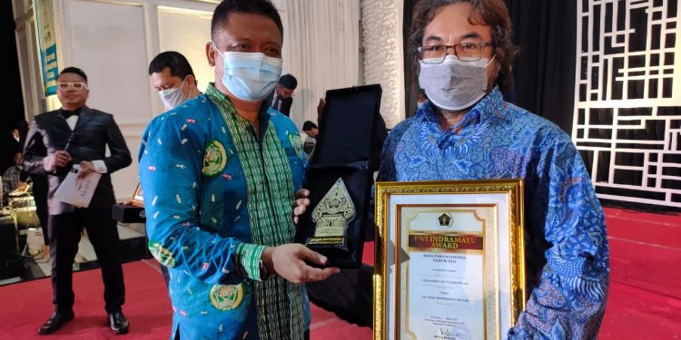 Pertamina RU VI Raih Penghargaan PWI Indramayu Award 2021