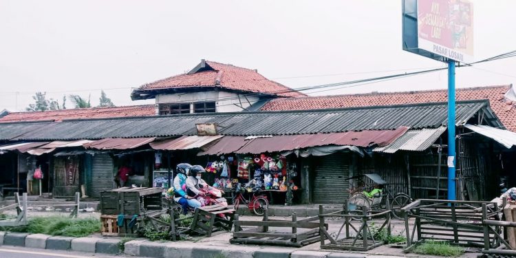 Dapat di Pidana, Pembongkaran Pasar Desa Losari Kidul di Duga Tabrak Aturan