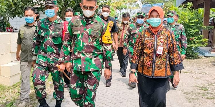 Sekda Bojonegoro : TMMD Reguler Adalah Sinergi Percepatan Pembangunan Desa Tertinggal (46)