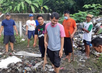 JELANG BULAN PUASA 1442 H, WARGA BLOK MAJU – KERTA DESA TEGALWANGI BERGOTONG ROYONG BERSIH BERSIH SAMPAH