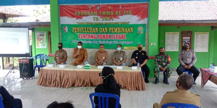 Sosialisasi Bahaya Rokok Ilegal di Non Fisik TMMD Reguler Bojonegoro