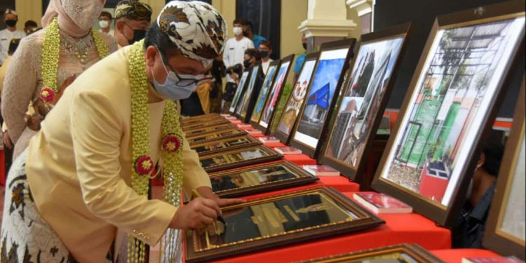 MEMPERINGATI HARI JADI KABUPATEN CIREBON KE 539, BUPATI CIREBON TEGASKAN SUKSESNYA MEMBANGUN ADALAH DENGAN KEBERSAMAAN, GOTONG ROYONG DAN KEULETAN