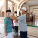 PemDes Susukanagung Tebar Masker Untuk Jama’ah Sholat Jum’at