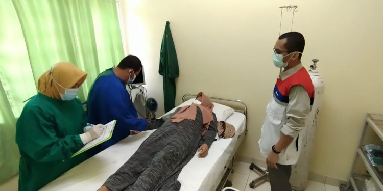 Pertamina Berikan Bantuan Pemeriksaan Kesehatan Bagi Warga Terdampak