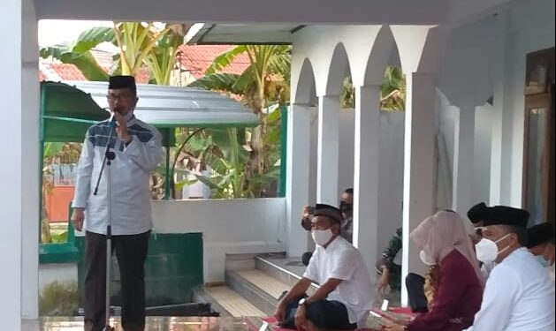 BUPATI CIREBON MINTA ASN TERMASUK PARA PELAYAN PUBLIK JADI TELADAN UNTUK MASYARAKAT