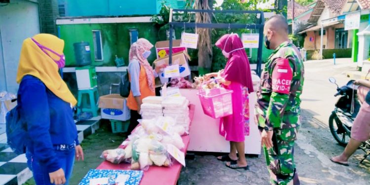 Lanjut Hari Kedua, Empat Agen e-Warong di Kecamatan Susukanlebak Salurkan Program Sembako