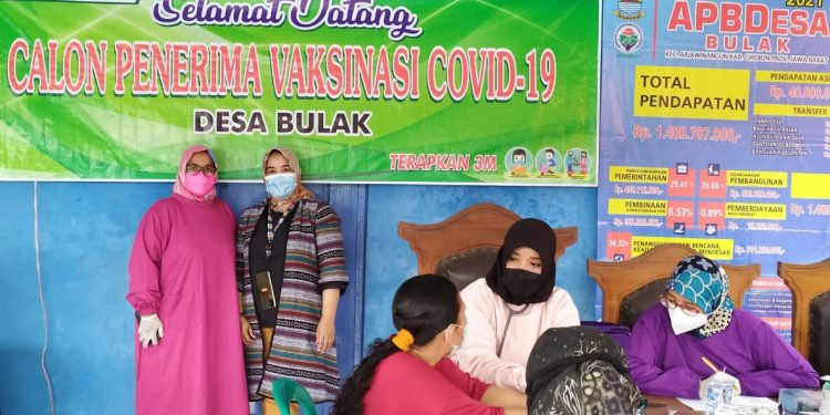 PUSKESMAS TEGALGUBUG LAKSANAKAN VAKSINASI COVID-19 LANSIA DI DUA DESA