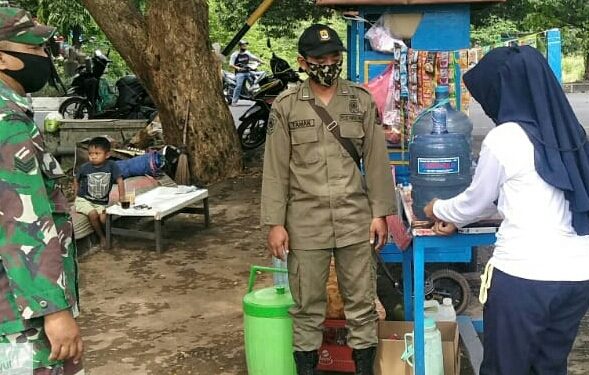 SATGAS PENANGANAN COVID-19 KECAMATAN SUMBER KEMBALI LAKSANAKAN KEGIATAN PPKM