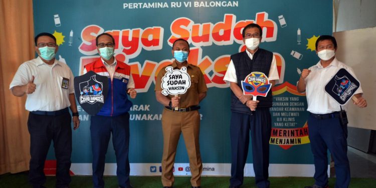 Pekerja Pertamina Ikuti Vaksinasi Tahap 1