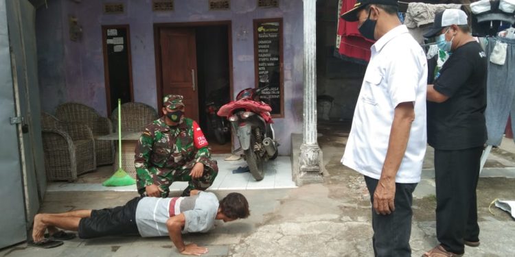 SATGAS PENANGANAN COVID-19 DESA BALAD LAKSANAKAN GIAT PPKM, PROTOKOL KESEHATAN COVID-19 DIPERKETAT