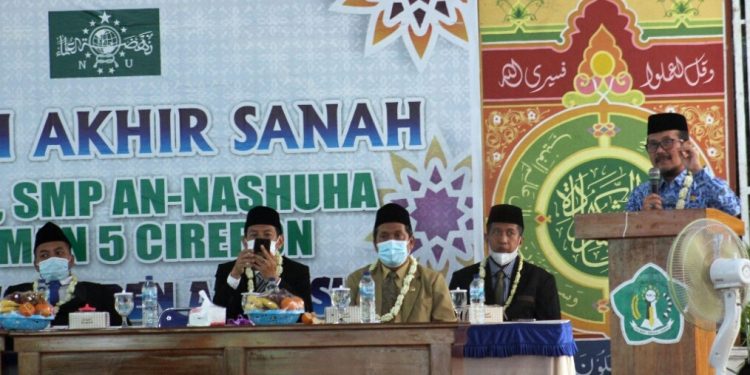 Santri Diminta Melanjutkan Pendidikan hingga ke Perguruan Tinggi