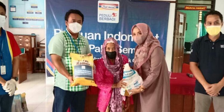 INDOMARET BANTU WARGA TERDAMPAK COVID-19