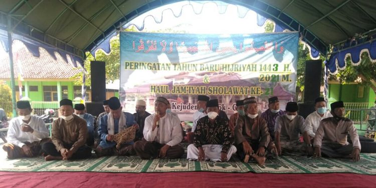 Haul Jam’iyah Sholawat ke 21 Berbagi Dengan 34 Yatim Piatu