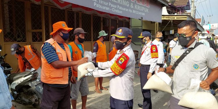 Dinas Perhubungan Kabupaten Cirebon Laksanakan Gerakan Peduli Sesama