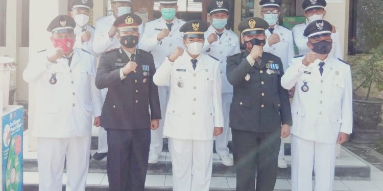 Kuwu H. E. Kasturi : Gelorakan Semangat Kemerdekaan RI ke 76 untuk Indonesia Tangguh Indonesia Tumbuh Agar Mencapai Masa Depan Yang Lebih Baik