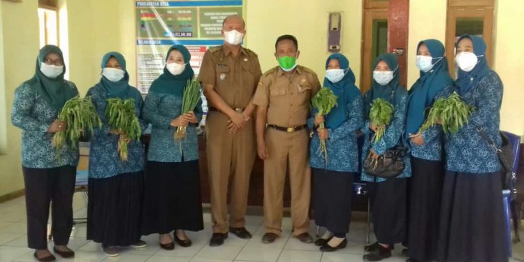 TP. PKK Kecamatan Klangenan laksanakan Pembinaan Dan Bimbingan Di Desa Danawinangun Guna Persiapan Bimwil