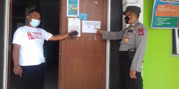 Maaf, Masuk Kantor Balai Desa, Perangkat Desa Dan Tamu Wajib Pakai Masker Serta Cuci Tangan