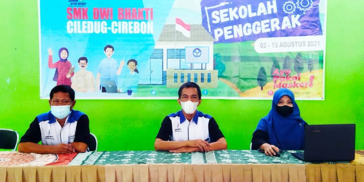 SMK Dwi Bhakti Ciledug Gelar In House Training