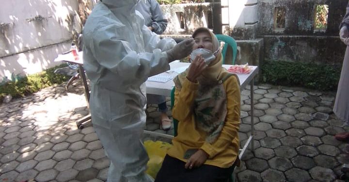 Swab Antigen Kader Posyandu Dan Bidan Desa