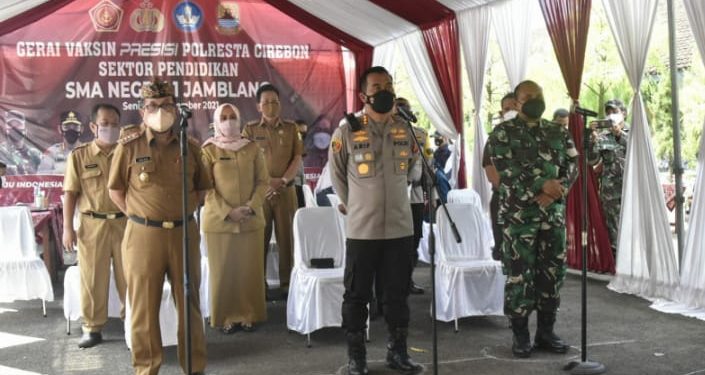 Imron : Vaksinasi Drive Thru untuk Mempercepat Pembentukan Kekebalan Kelompok