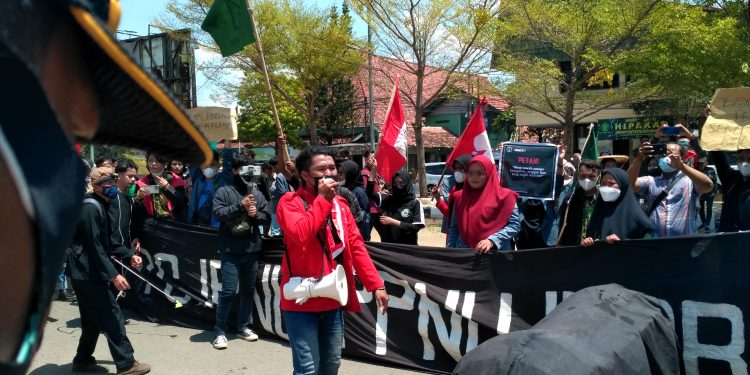 Aksi Demo GMN: Perjuangkan Nasib Petani Agar tidak Jadi Buruh Terlantar