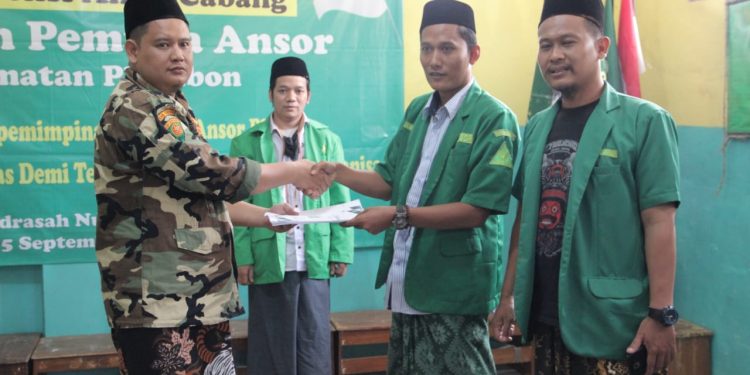 Ketua PAC GP Ansor Plumbon : Saya Akan Menjaga Dan Melaksanakan Kepercayaan Serta Amanat Dengan Sebaik Baiknya