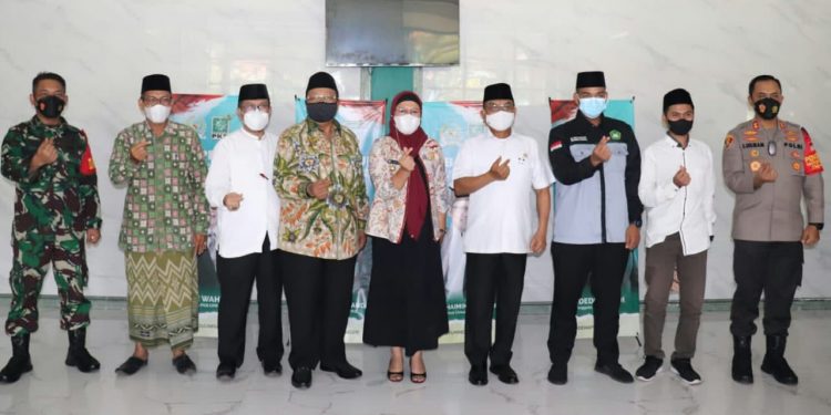 Bupati Cirebon Hadiri Musyawarah Kerja Halaqoh BEM Pesantren Se-Indonesia di Indramayu