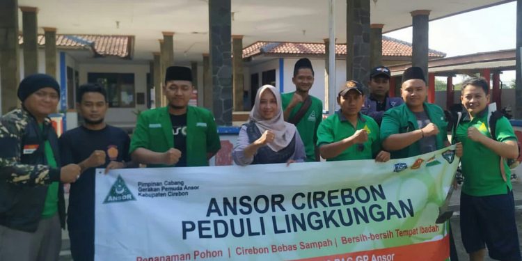Camat Depok Apresiasi Ansor Cirebon Peduli Lingkungan