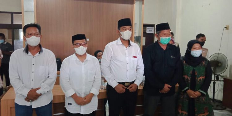 5 Balon Kuwu Desa Astapada Siap Jaga Persatuan Dan Kesatuan Serta Kebersamaan, Jangan Sampai Terpecah Belah Guna Terciptanya Pilwu Sukses Tanpa Ekses