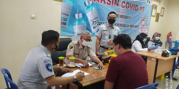 Jasa Raharja Indramayu Gelar Vaksinasi Gratis