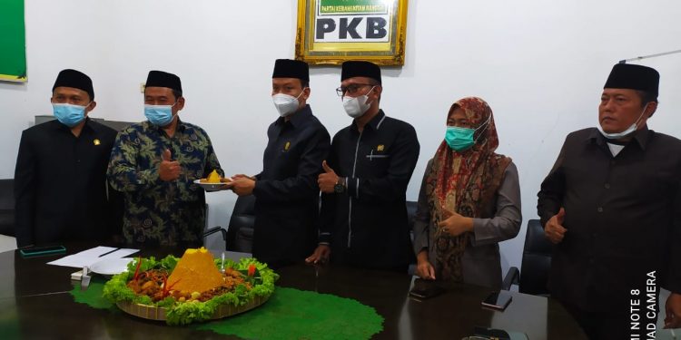 Perda Fasilitasi Pendidikan Diniyah Non Formal di Indramayu Disahkan