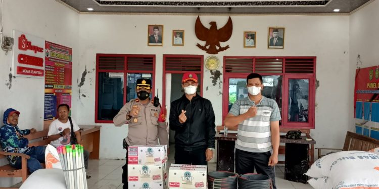 DKP Indramayu Salurkan Bantuan 6 Ton Beras di 3 Kecamatan Terdampak Rob