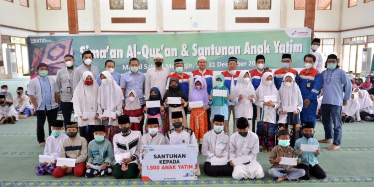 Jelang Pergantian Tahun, Pertamina Balongan Santuni 1500 Anak Yatim 