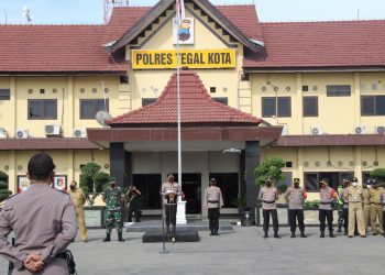 Jelang Nataru, Apel Tiga Pilar Berlangsung di Polres Tegal Kota