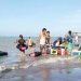 Selama Cuti Bersama, Pantai Legenda Indramayu Dipadati Pengunjung