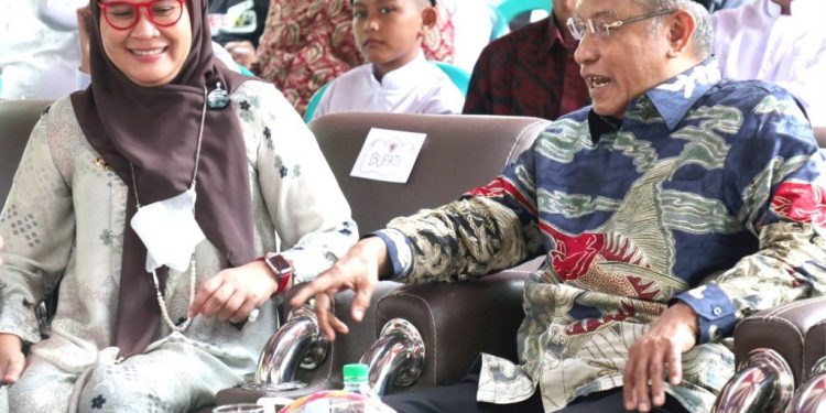 Mantan Ketum PBNU dan Bupati Indramayu Hadiri Haul ke-194 Kyai Syakir dan Sesepuh Wotgalih