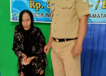 Pemdes Weru Kidul Salurkan BLT Dana Desa Tahun Anggaran 2022 Pada 119 KPM