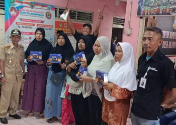 PT. Media Televisi Indonesia ( Metro TV ) Bagikan STB Kepada Keluarga PKH