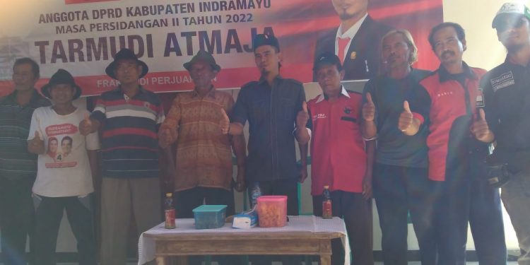 Ketua FPDIP DPRD Indramayu, Tarmudi Atmaja Reses di Dua Desa