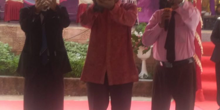 SMKN 1 Gabuswetan Gelar Acara Pelepasan Siswa